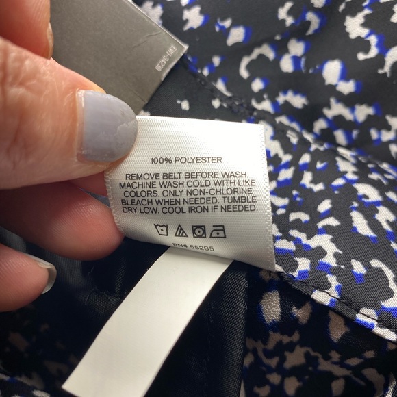 EXPRESS silky shortie super high rise shorts w/belt size 8 NWT - Picture 8 of 10